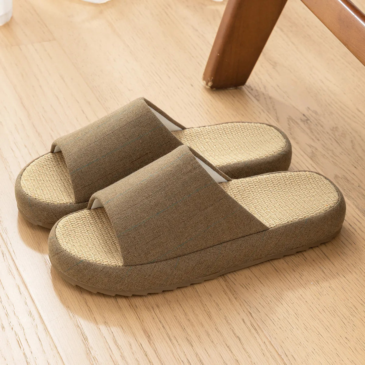 Summer Women Home Slippers Linen Summer Flats Shoes Breathable Sandals Comfortable Non-Slip Soft Slides Indoor Men Slippers